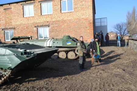 Ровенский кузнец сам восстанавливает военную технику. ФОТО