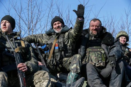 Вывод войск из Дебальцево. Фоторепортаж