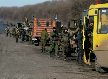 Вывод войск из Дебальцево. Фоторепортаж