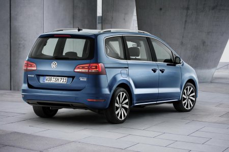 Обновленный Volkswagen Sharan 2015