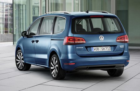 Обновленный Volkswagen Sharan 2015