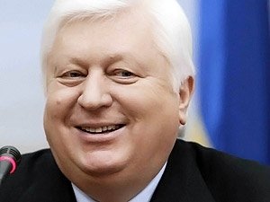 Пшонка "живет" на украинскую пенсию