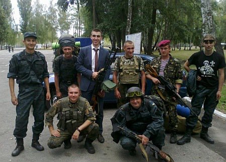 В Интернет попали скандальные фото сына Пашинского