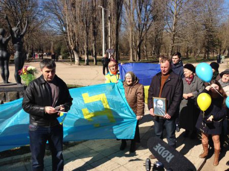 В Симферополе нашлись желающие отметить День рождения Шевченко