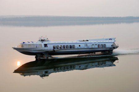 По Днепру из Киева будет курсировать водный транспорт