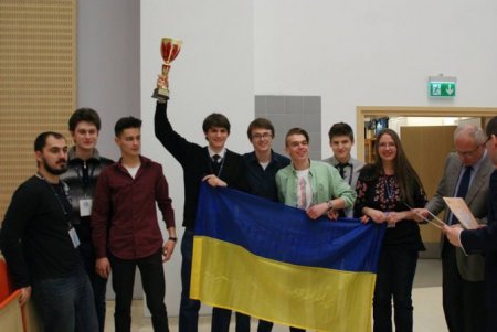 Команада украинских студентов одержала победу на Международном турнире физиков