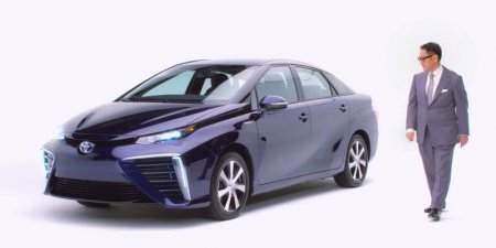 Toyota начинает выпуск автомобилей, которым не нужен бензин. ВИДЕО