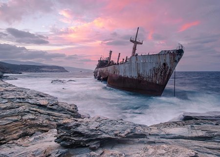 Экскурсия по кладбищу затонувших кораблей. ФОТО