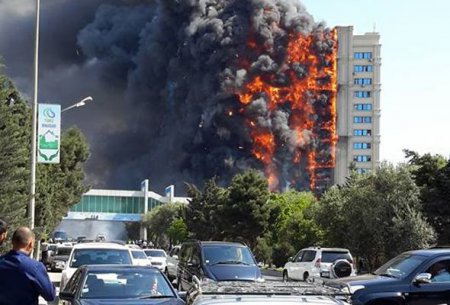 Страшный пожар в Баку. Пострадали несколько десятков человек. ВИДЕО