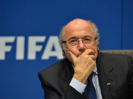 Йозеф Блаттер покидает пост президента ФИФА