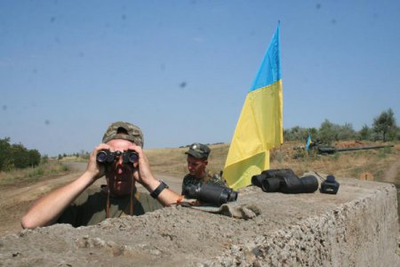 Ночью почти весь огонь захватчики сосредоточили на Донецком направлении. По Курдюмовке била 152 мм артиллерия