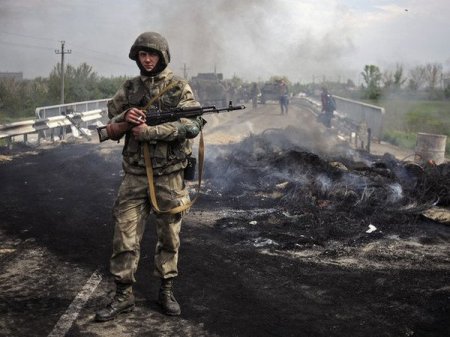 Марьинка в огне - ранены около 25 военнослужащих ВСУ