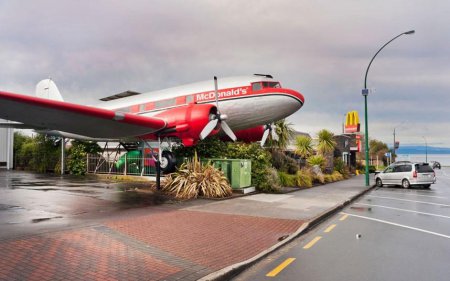 Очень необычные рестораны McDonald`s. ФОТО