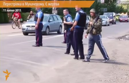 В Мукачево вооруженный 