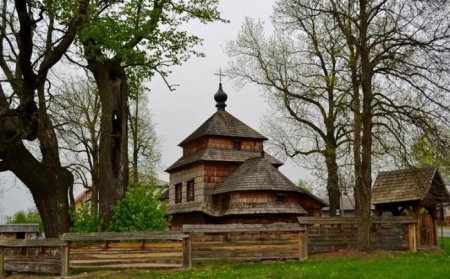 Заброшенные украинские храмы в Польше. Завораживающие фото