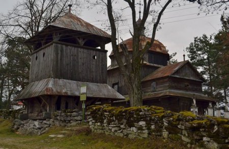 Заброшенные украинские храмы в Польше. Завораживающие фото