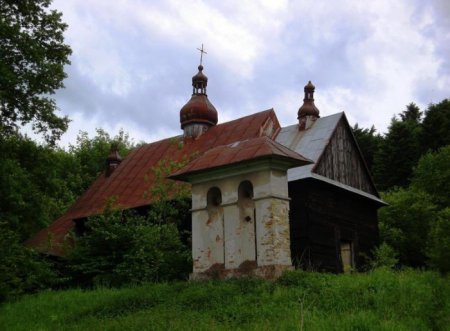 Заброшенные украинские храмы в Польше. Завораживающие фото