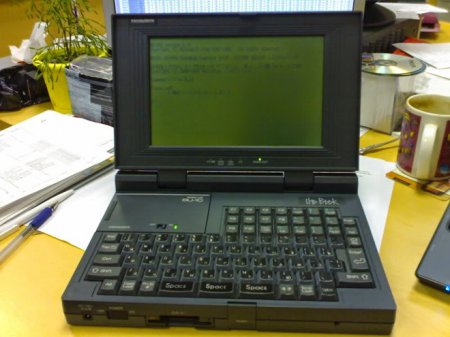 Украинец собрал коллекцию раритетных компьютеров и ноутбуков. ФОТО