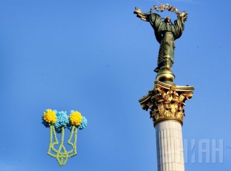 Майдан Незалежности сквозь года (1991-2015). ФОТО