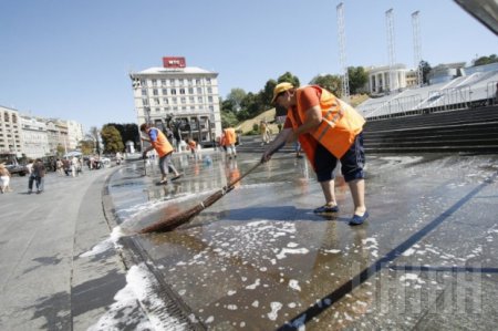 Майдан Незалежности сквозь года (1991-2015). ФОТО