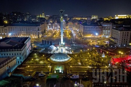 Майдан Незалежности сквозь года (1991-2015). ФОТО