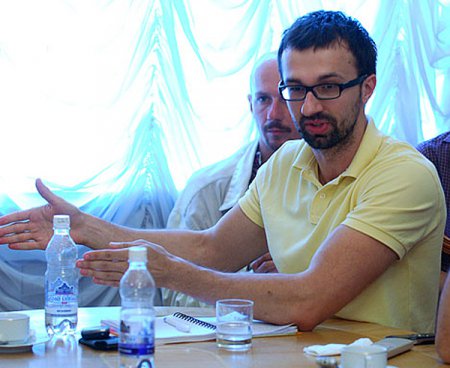 Акція "&#8206;Здай&#8236; мандат" могла б хоча б трішки врятувати репутацію колишнього журналіста УП