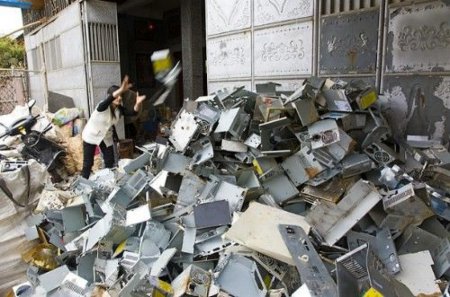 Китайский город Гийю - город электронного мусора. ФОТО