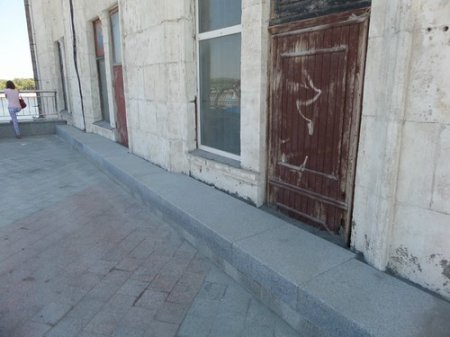О реконструкции "Почтовой площади" в Киеве - обзор блогера. ФОТО