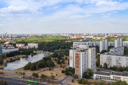 Минск - до неприличия хорошие дороги и европейская чистота. ФОТО