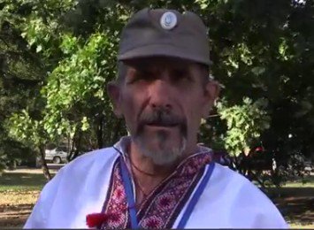 "Тирани не вічні" - поет з Донбасу. ВІДЕО