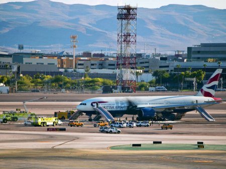 В аэропорту Лас-Вегаса горел Boeing 777-200ER. ФОТО