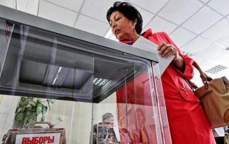  На довиборах у Криму проголосувало всього 18 тисяч виборців