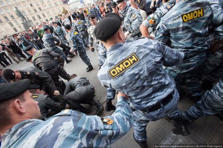 У Криму заворушників продовольчої блокади суворо каратимуть спецзагони поліції "Гобліна"