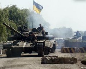 Сили АТО завершили відвід танків