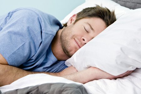 Важные и необычные факты о сне: что стоит узнать