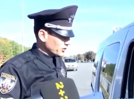 Як працює нова українська поліція на швидкісних трасах. ВІДЕО