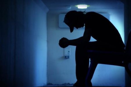 Патрульні-рятівники життя зека-самогубця з Донбасу (ВІДЕО)