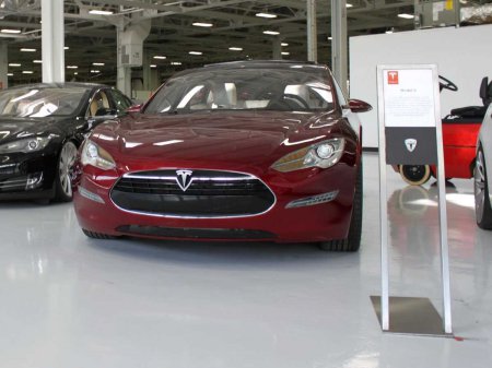 Как собирают Tesla Model X. ФОТО