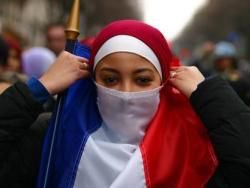 Причина терактов в Париже - миграционная политика французского правительства. Дмитрий Корчинский