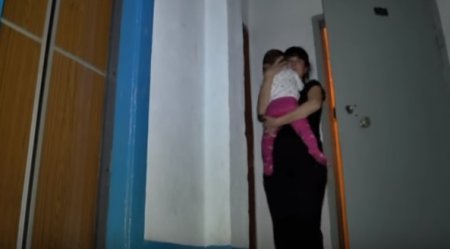 В Днепропетровске оборвался лифт, чудом обошлось без жертв (ТВ, видео)