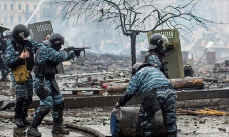 В действиях беркутовцев, которые стреляли в людей на Майдане, В Гааге не выявили состава преступления