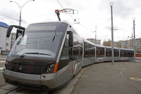 Виталий Кличко презентовал киевлянам новый трамвай. ВИДЕО
