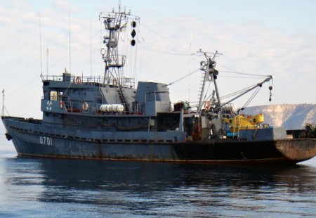 Помощь подшефным морякам Почаевской иконой на Тернопольщине