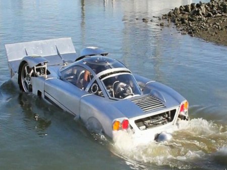 Авто-саморобка, що плаває по воді. ВІДЕО