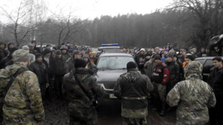 Рейд правоохранителей Олевщины на "незаконный янтарь"