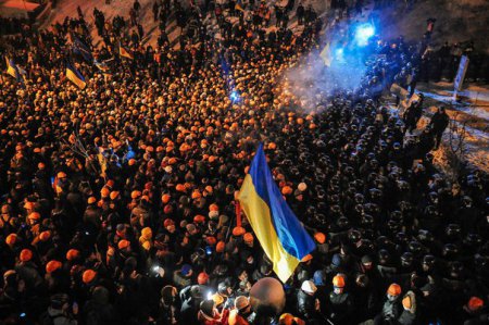 Хроніка подій революції у фотографіях Олексія Фурмана