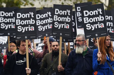Британские акции протеста по ИД и Сирии