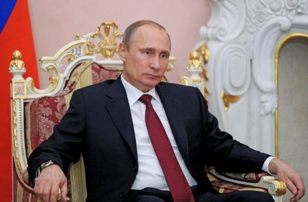 Эксперт: "Моральная амнезия" или как Путин делает из РФ сверхдержаву