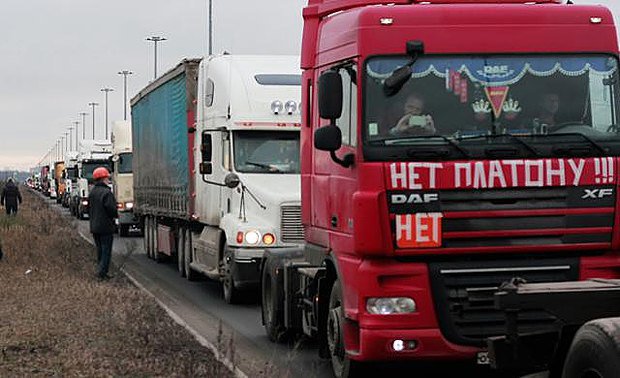 Андрей Черников: режим Путина полез в карман почти двух миллионов водителей 12-тонных грузовиков