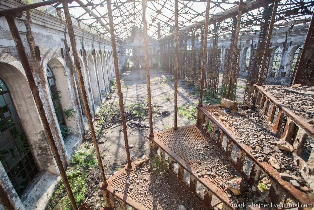 Паровой цех завода Краян в Одессе пилят на металл. ФОТО
